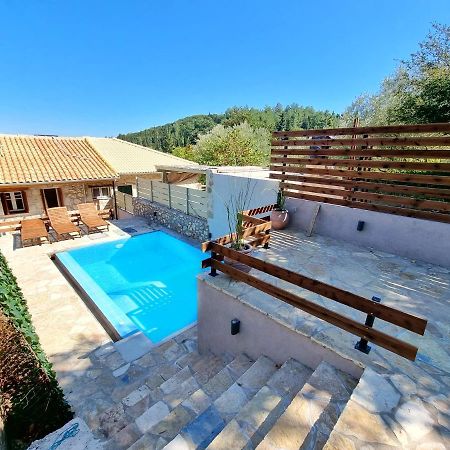 Villa Karya Boutique Mansion à Kariá Extérieur photo