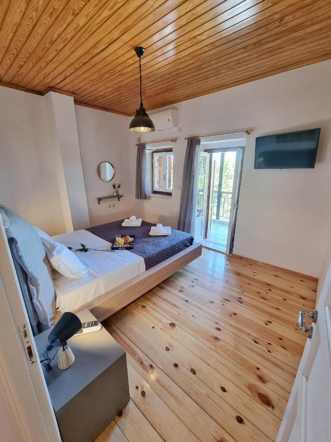 Villa Karya Boutique Mansion à Kariá Extérieur photo
